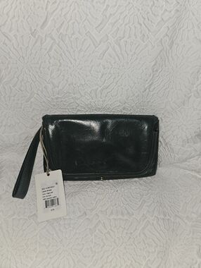 NWT Hobo Lauren Wristlet-Sage Leaf